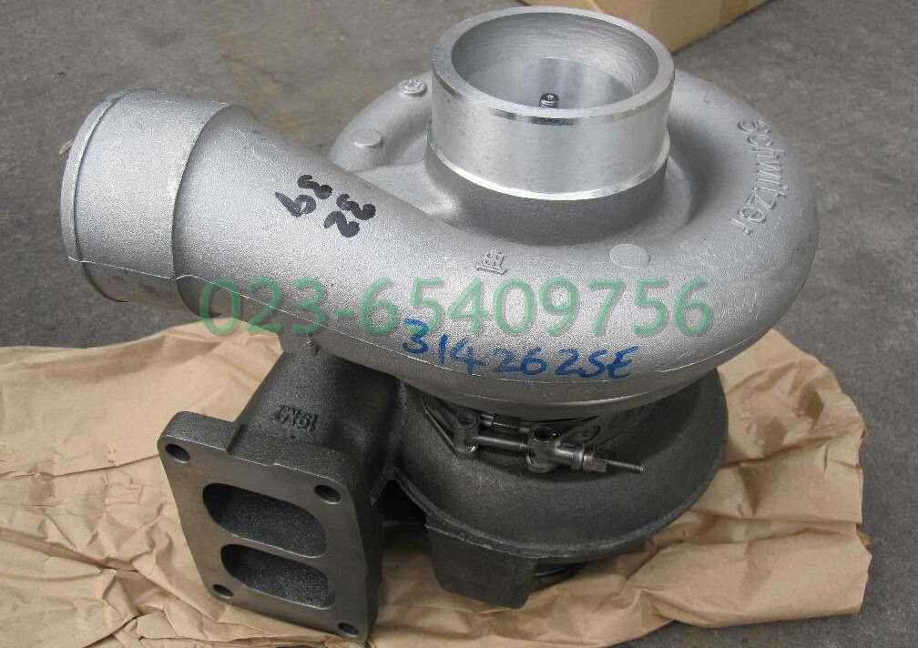 6152-82-8210小松增压器-1.jpg