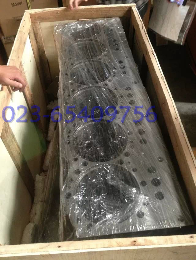 康明斯缸体.jpg