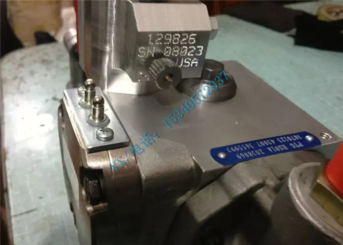 LTA10康明斯发动机4951360燃油泵