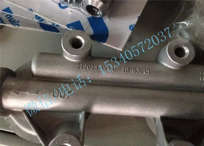 康明斯NT855发动机配件212013燃油滤清器座