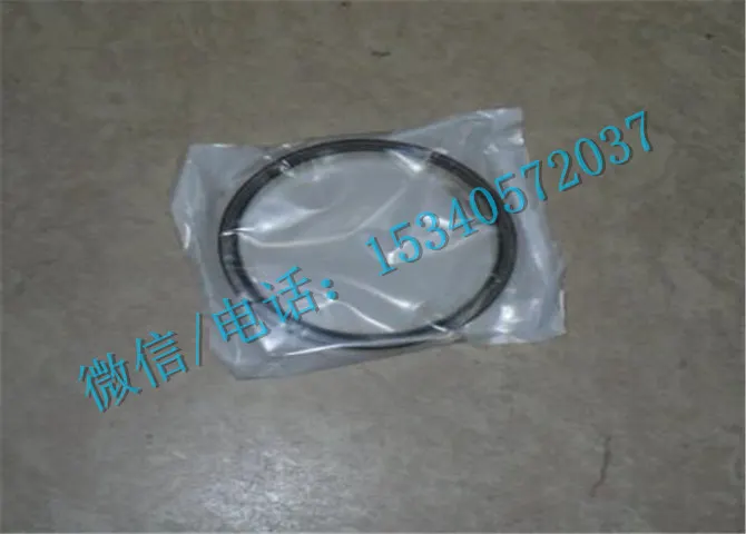 康明斯NT855发动机配件3006738曲轴后油封