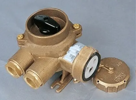 CZKH202-2,CZKH212-2 船用铜质带开关插座