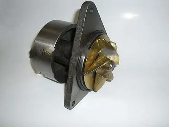 东风康明斯发动机6CT8.3水泵、汽车配件3415366