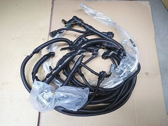 雷诺发动机高压共轨油管,雷诺配件D5010222520