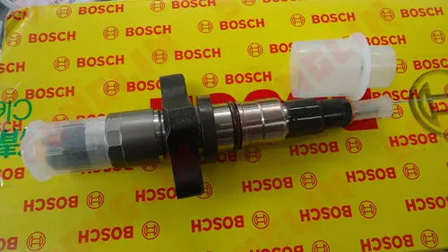 康明斯喷油器3973059//汽车配件3973059