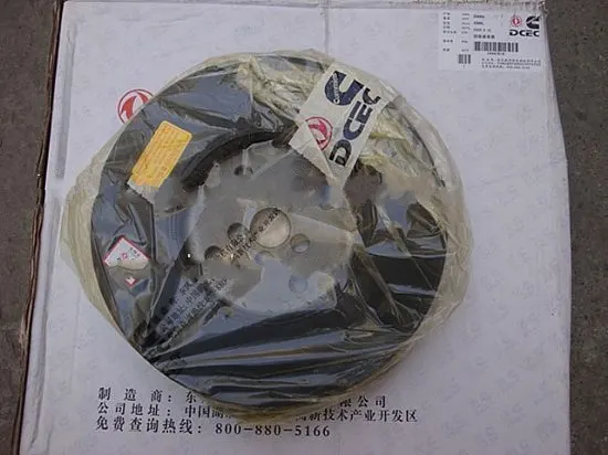 东风天龙6L8.9发动机扭振减振器、天龙配件C4947618