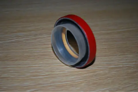 康明斯L10-280用油封3027675