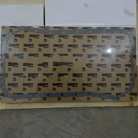 东风康明斯4BT油底壳密封垫3938162//汽车配件3938162