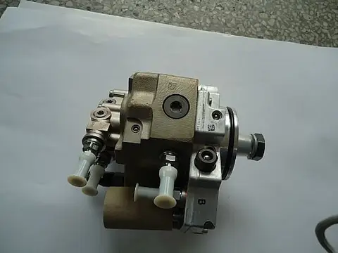 东风康明斯电控ISDe燃油泵总成5264248 /5264248
