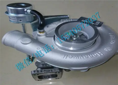 康明斯6BT5.9发动机配件3960404增压器